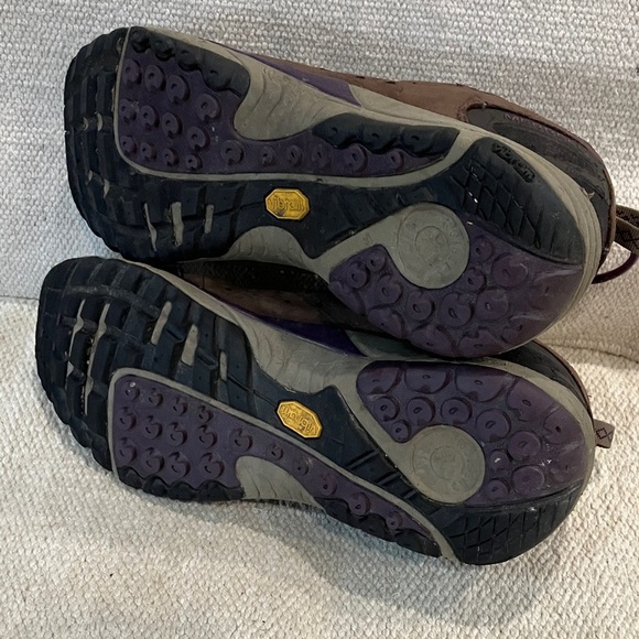 Merrell size 9 wm’s leather vibram air cushion hiking boot /  Shoes - Picture 6 of 16